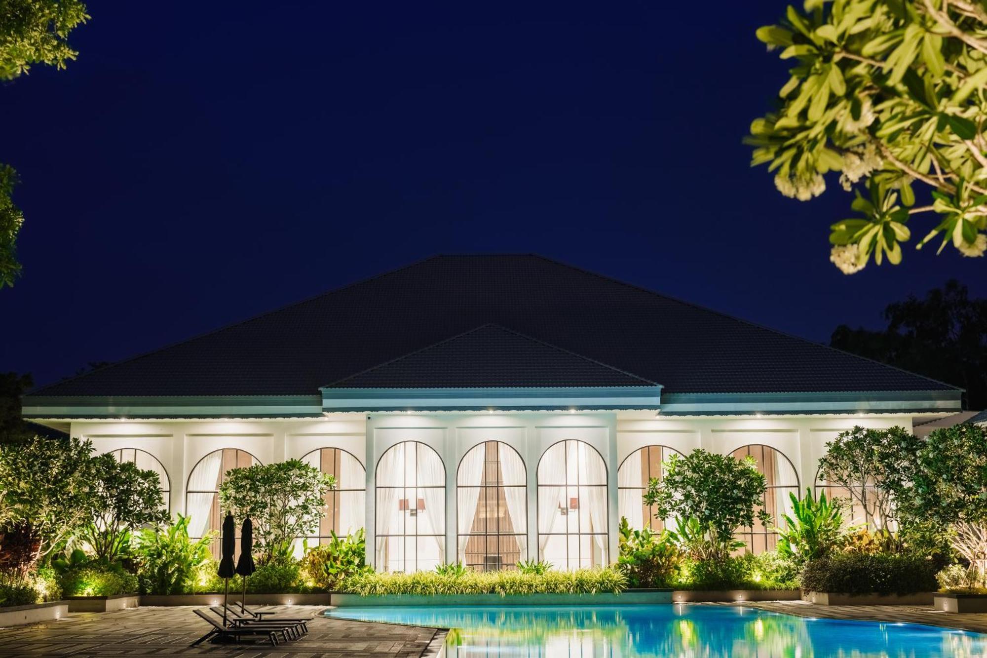 Indochina Hotel Sa Kaeo Exterior photo